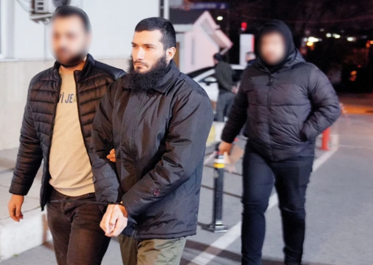 DEAŞ'a karşı büyük temizlik başladı! Elebaşları da yakalandı... 31 Aralık Çarşamba gazete manşetleri