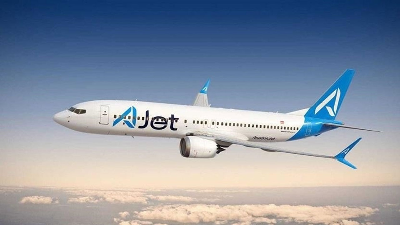 AJet olumsuz hava şartları nedeniyle 64 seferini iptal etti