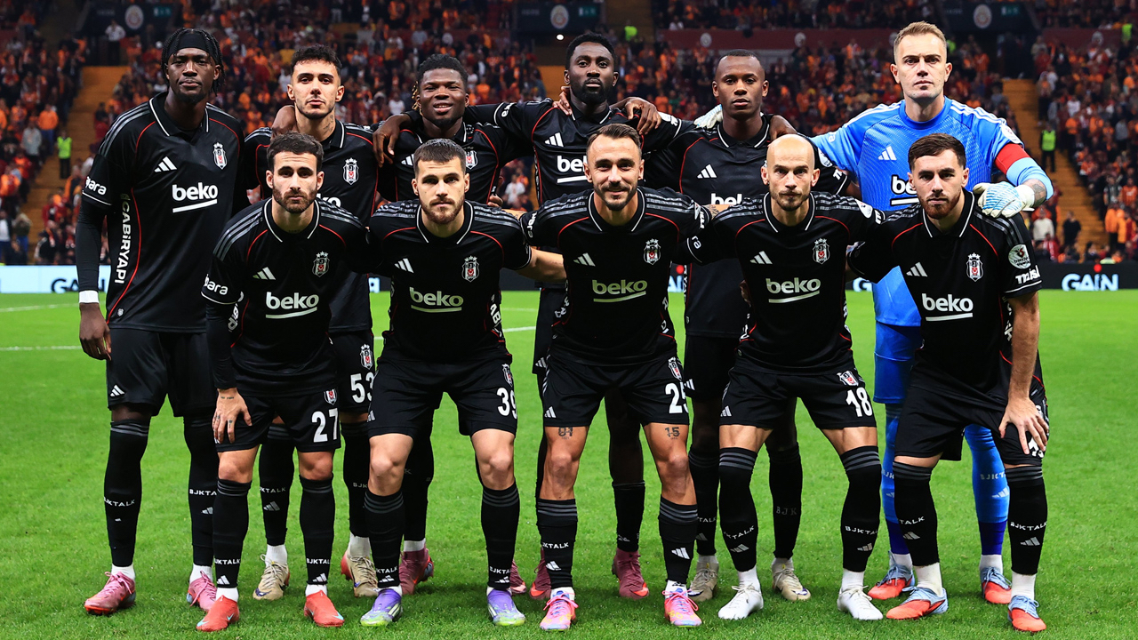Beşiktaş'ın Antalya kamp kadrosu açıklandı: Rafa Silva listede! 2 oyuncu kadroya dahil edilmedi