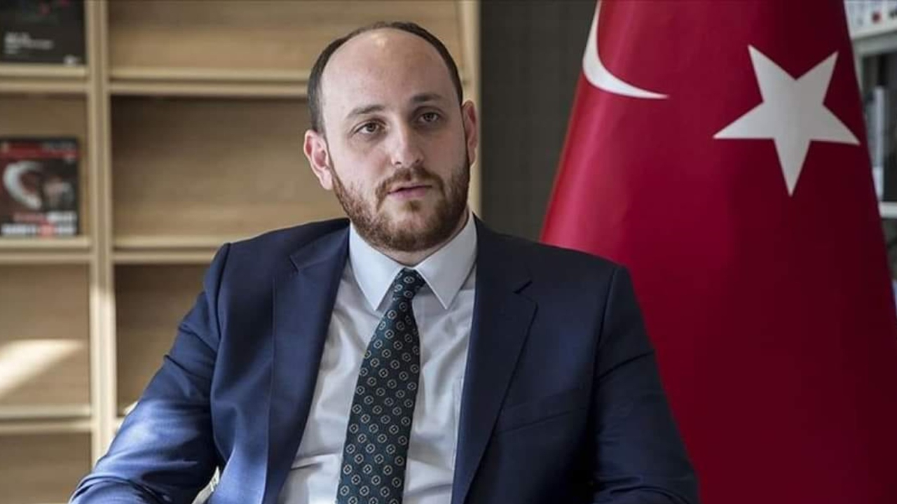 AK Parti’den Venezuela operasyonuna ilk tepki: Uluslararası hukukun açık ihlali, CHP yine sınıfta kaldı!