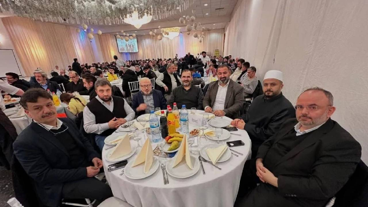 Alman siyaseti karıştı... Türk Vekil için “Meclisten atılsın” çağrısı yapıldı