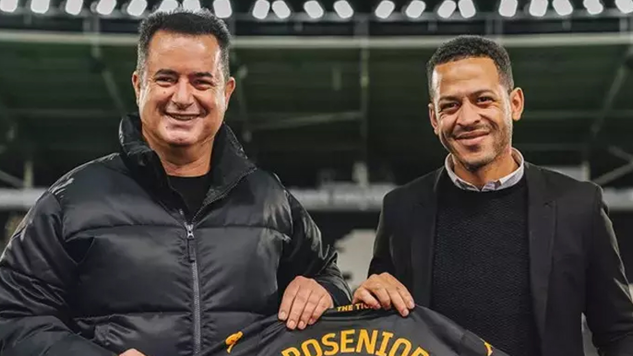 Acun Ilıcalı 'vizyonlarımız örtüşmüyor' diyerek kovmuştu! Chelsea'nin yeni teknik direktörü Liam Rosenior oldu