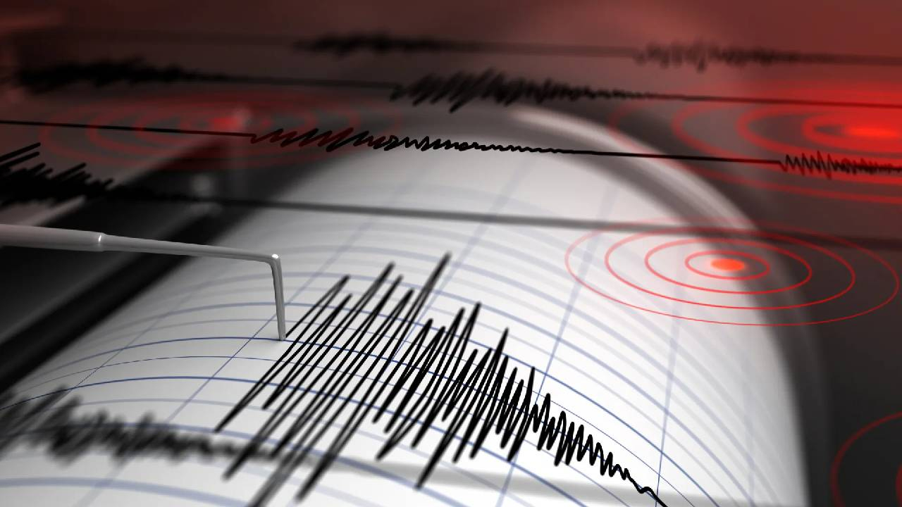 Balıkesir'de korkutan deprem!