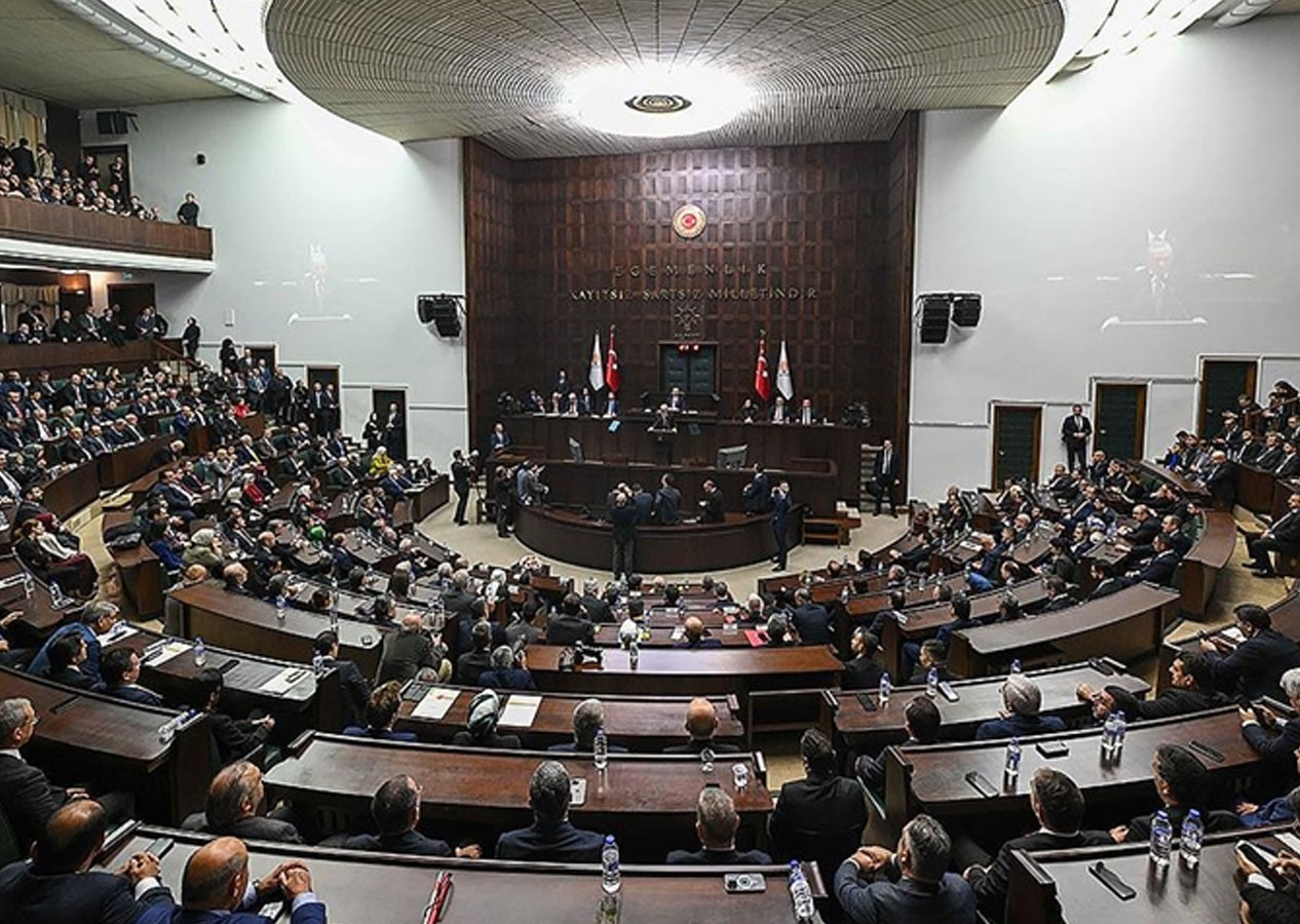 AK Parti'ye 3 yeni vekil katılacak! Bir tanesi önemli bir partinin eski grup başkanvekili