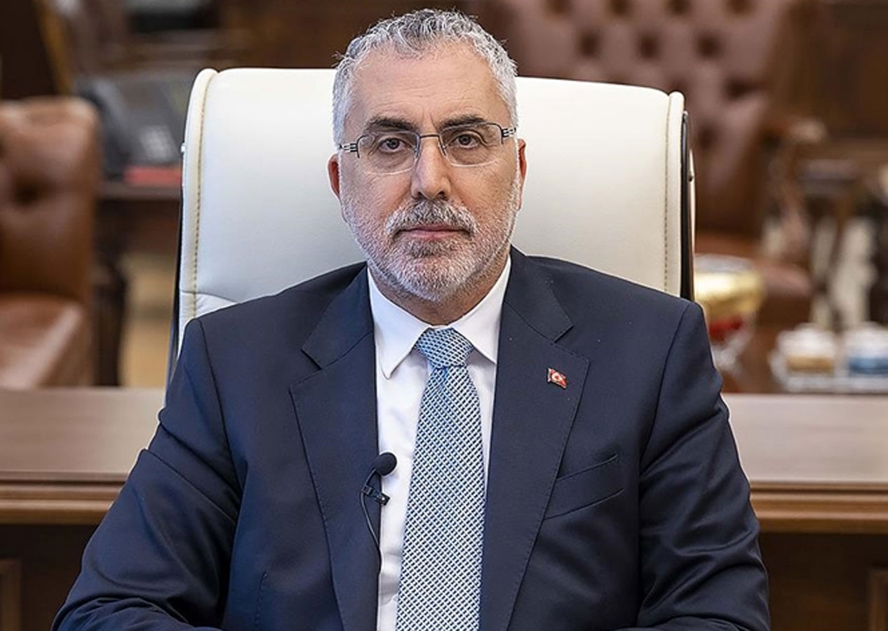 En düşük emekli maaşına ek zam gelecek mi? Bakan Işıkhan'dan emekli aylığı açıklaması geldi: En kısa sürede kamuoyuyla paylaşılacak