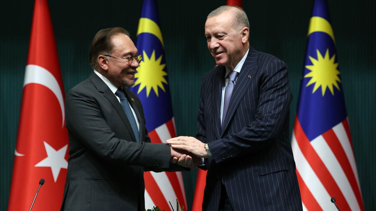 Malezya liderine devlet nişanı! Türkiye-Malezya ilişkileri çağ atlıyor