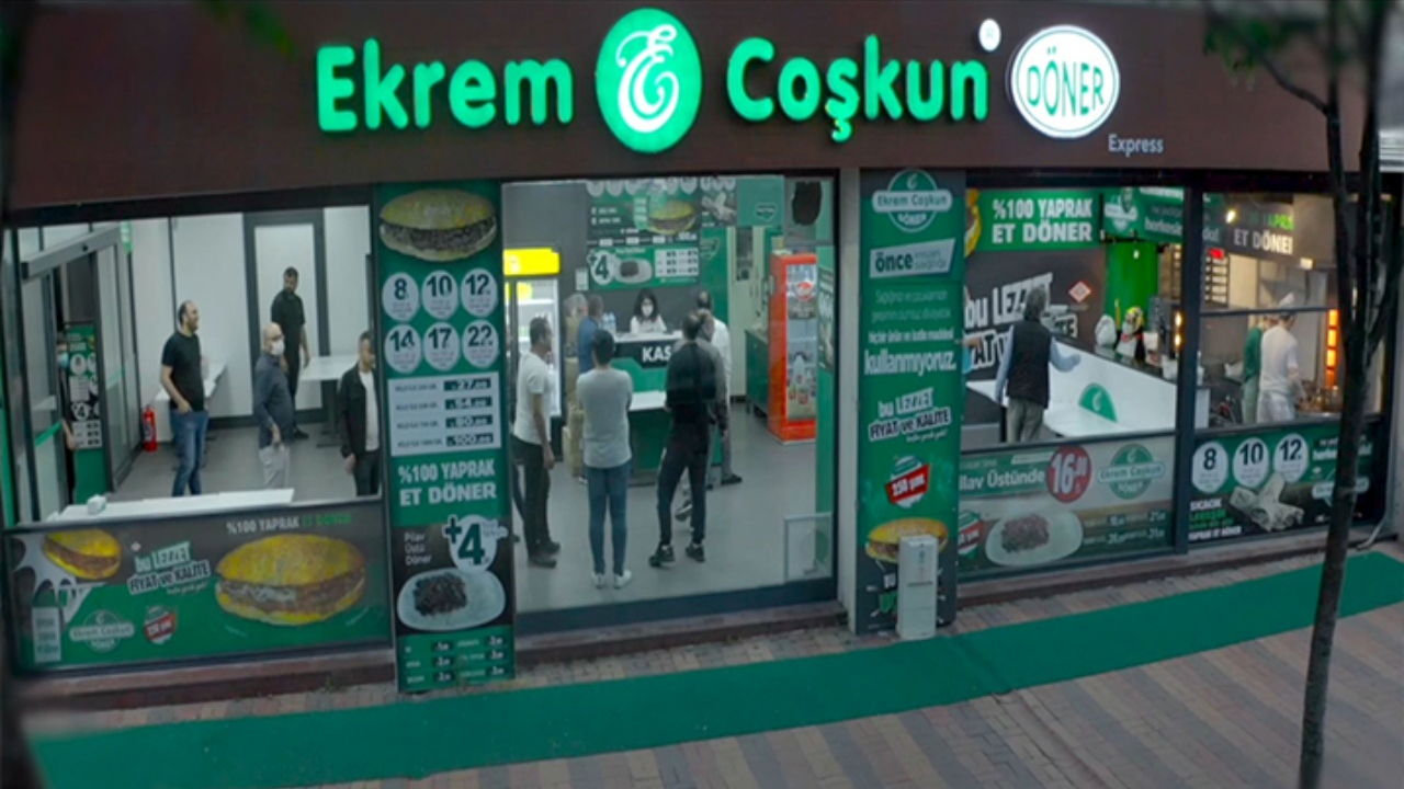 250 adet şubesi vardı! Ünlü dönerci iflasın eşiğinde! Alacaklılara 15 günlük süre tanındı