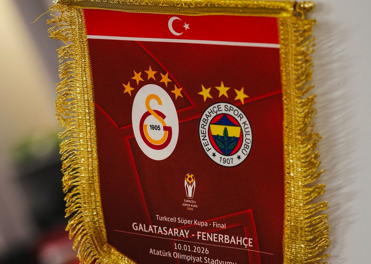 Galatasaray'dan Fenerbahçe'ye yıldız göndermesi