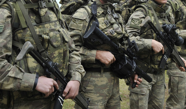 Bomba iddia: İki Türk askerini Pentagon kaçırdı!
