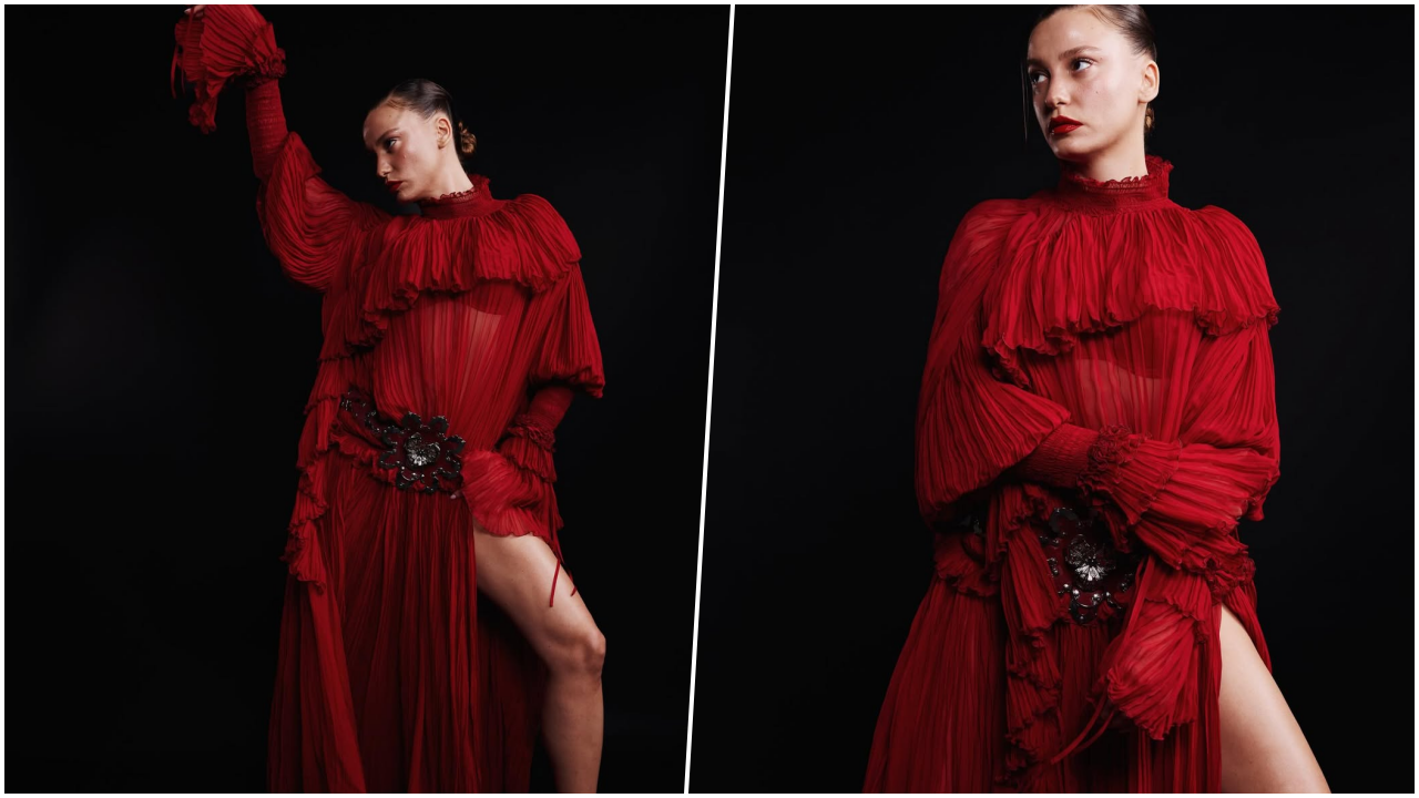 Serenay Sarıkaya ELLE Style Awards 2026'da parladı: Beline kadar yırtmaçlı kırmızı elbisesiyle gecenin yıldızı oldu