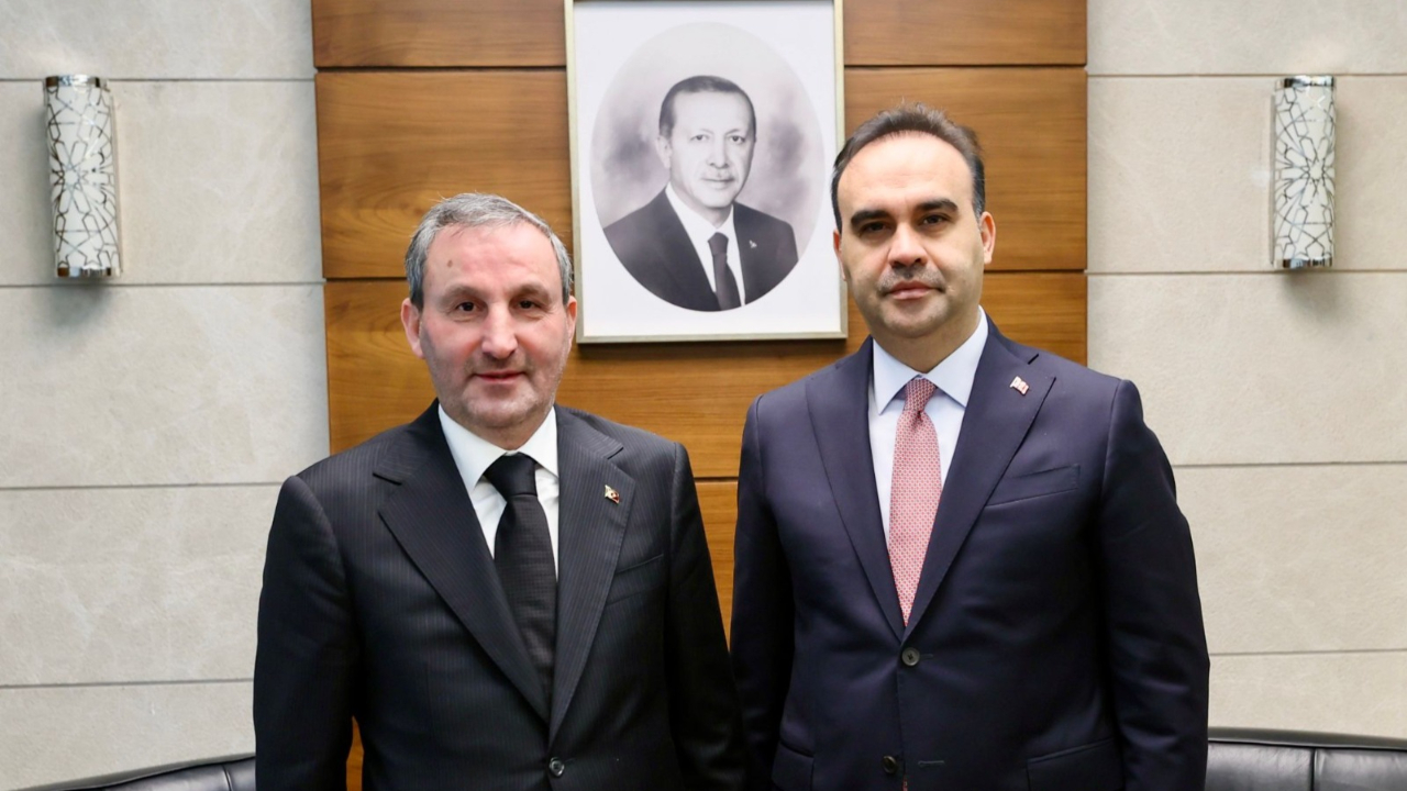 Sultanbeyli Belediye Başkanı Ali Tombaş’tan Ankara’da yoğun temas! Endüstri bölgesi, spor yatırımları ve kentsel dönüşüm için büyük adımlar