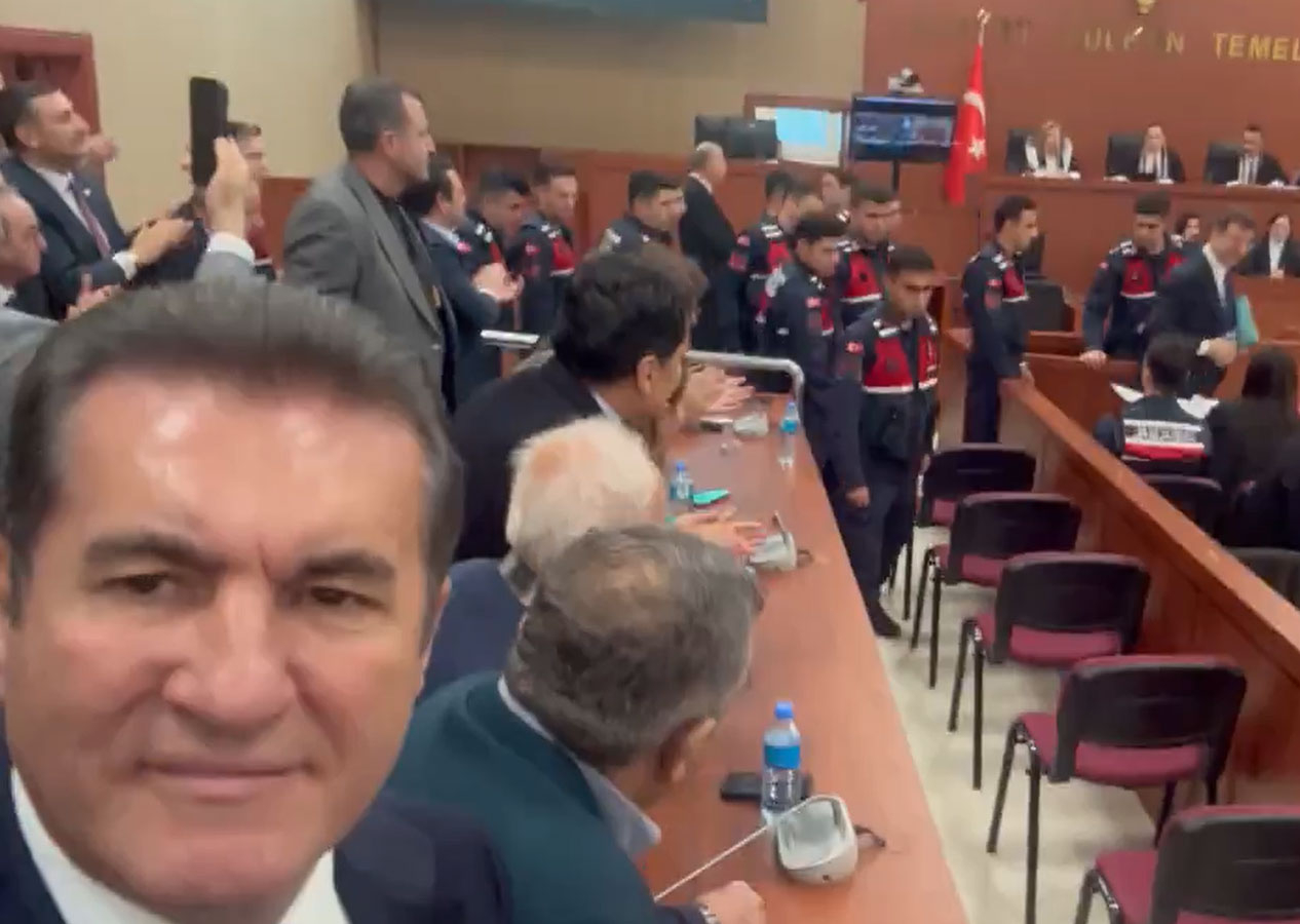 Biri buna dur demeli! Kendi kitlelerine şov yapacağım diye suç işliyorlar