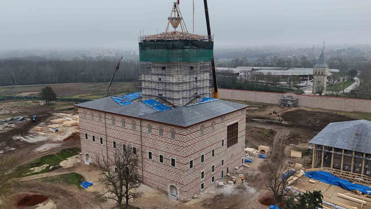 500 kişilik ekip çalışıyor! Edirne Saray’ında çalışmaların yarısı tamamlandı