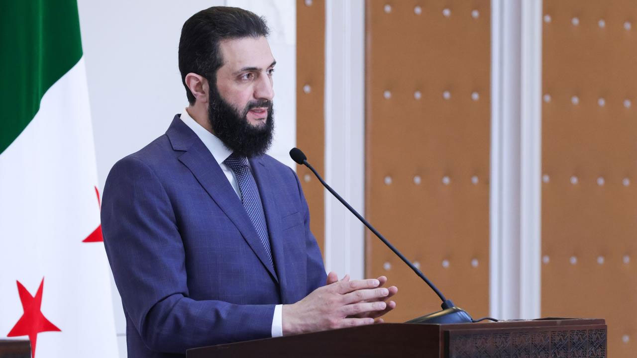 Ahmet Şara duyurdu: Şam ile SDG yeni anlaşma yaptı, YPG beyaz bayrak çekti