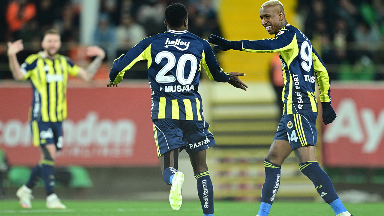 Fenerbahçe Alanya'dan 3 puanla dönüyor