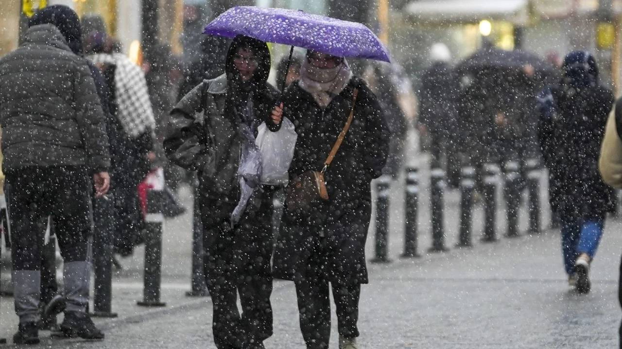 Fırtına alarmı! Meteoroloji vatandaşları uyardı, kıyılar tehlikede