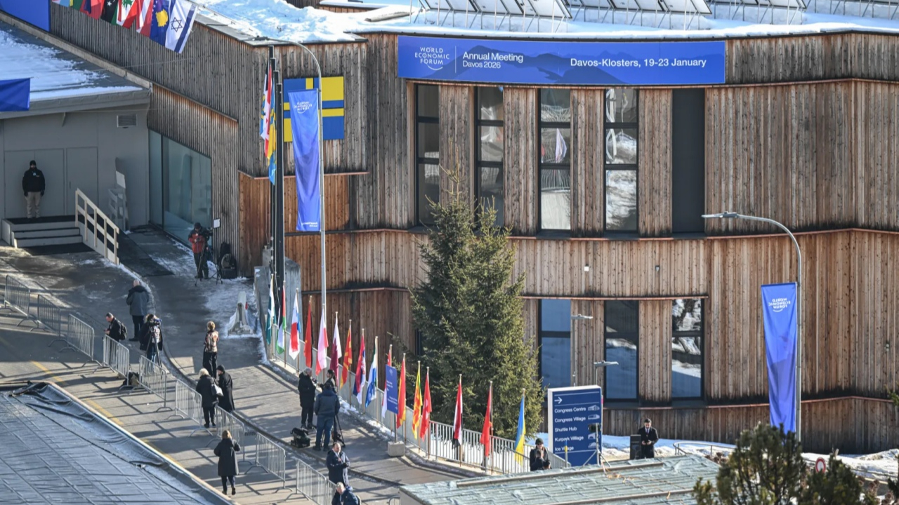 400'den fazla milyoner imzaladı! Davos'ta, "süper zenginlere vergi getirin" çağrısı