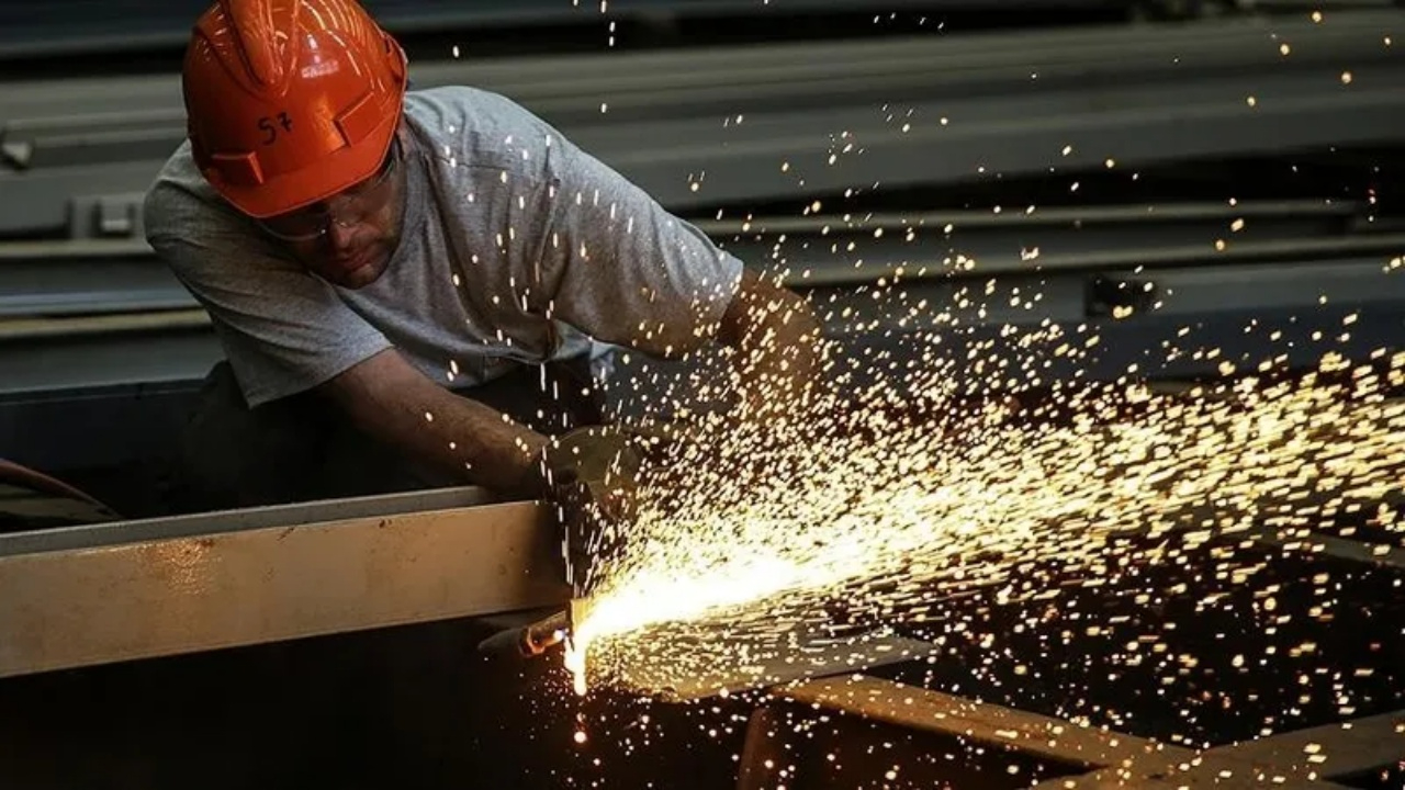 Metal işçilerine enflasyonun üzerinde zam! İlk yıl yüzde 47,81