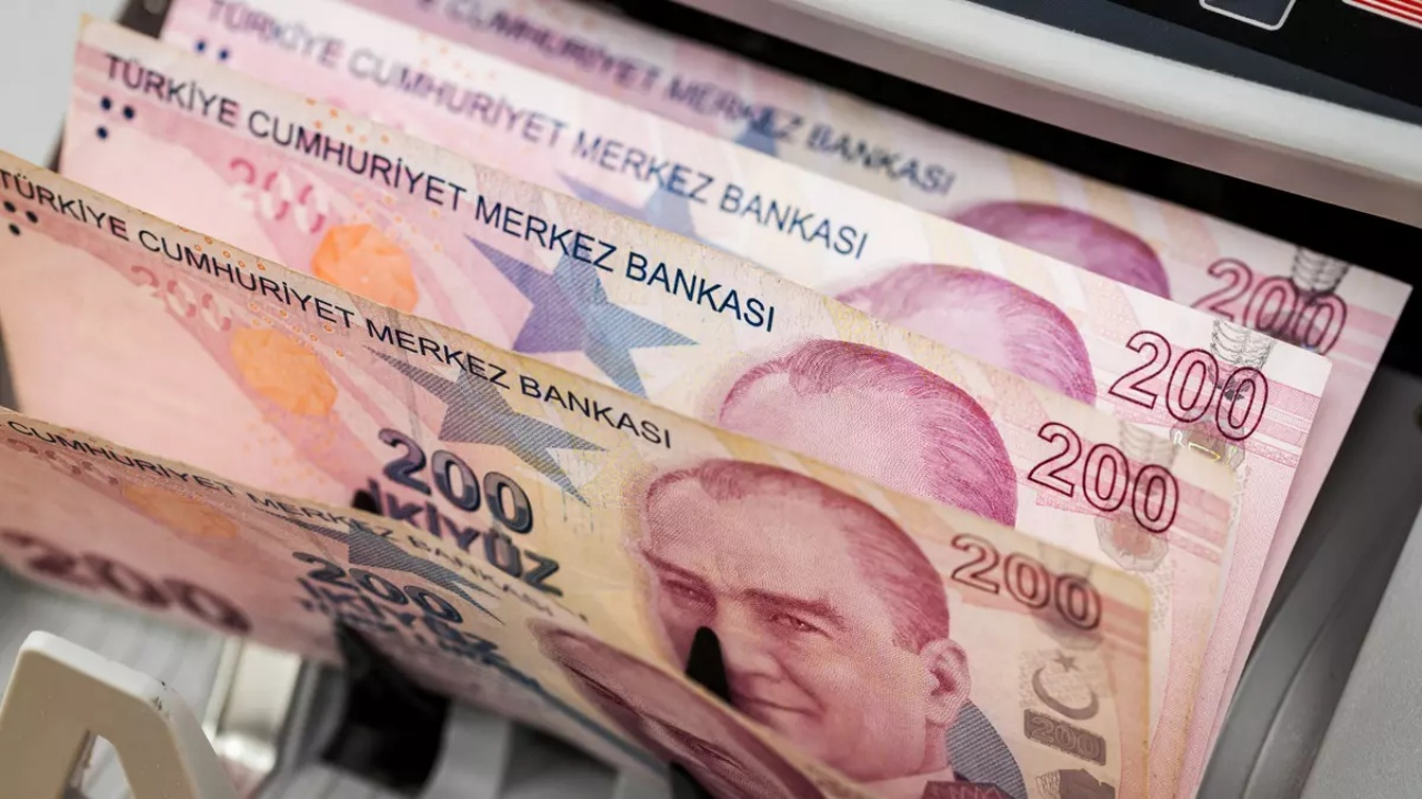 Merkez faizi 100 baz puan indirdi, konut kredisinde dengeler değişti! İşte 2 Milyon TL'nin aylık ödeme planı
