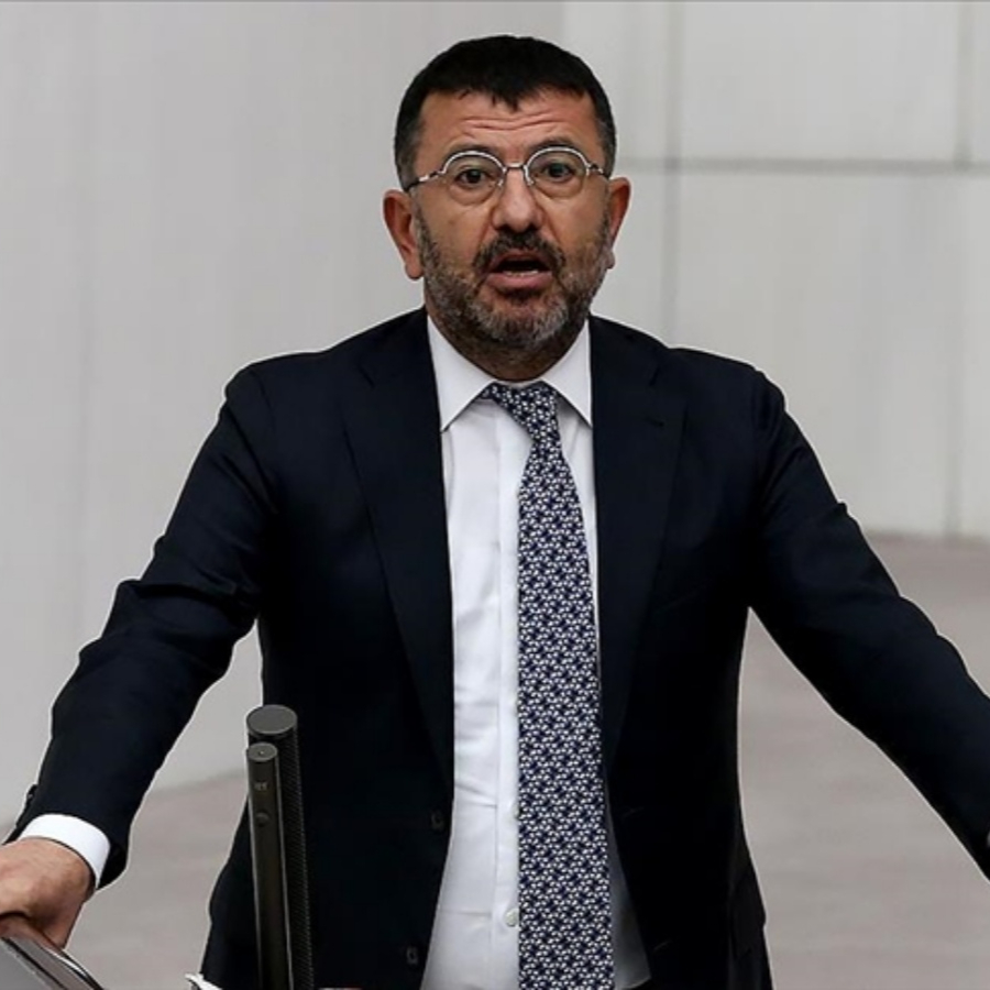 Ankara'da Veli Dayı'n varsa işin hazır! CHP'li Veli Ağbaba'nın 'dayı' listesi ifşa oldu: Yeğenler İzmir'de, Baldız kızı Mersin'de!