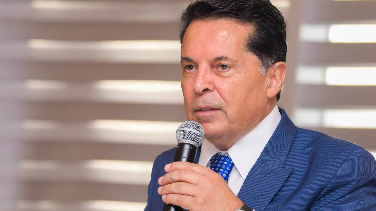 'Kent uzlaşısı' davasında karar verildi: Ahmet Özer'e 6 yıl 3 ay hapis cezası