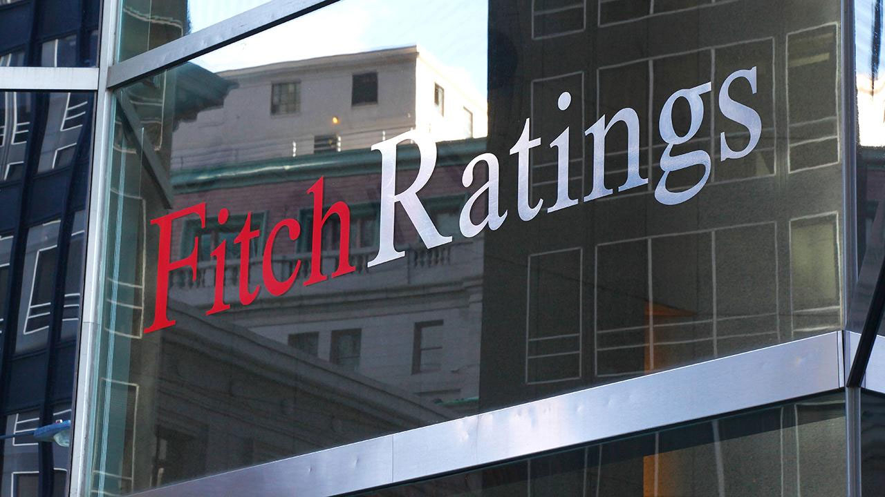 Fitch'ten Türkiye'ye pozitif revizyon: Fitch Ratings, Türkiye'nin kredi notunu "pozitif"e çevirdi