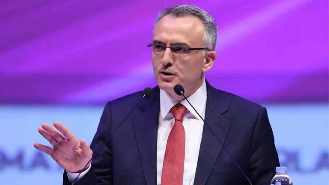 Eski Hazine Bakanı ve Merkez Bankası Başkanıydı...Naci Ağbal, Aksa Enerji'nin yeni CEO'su oldu
