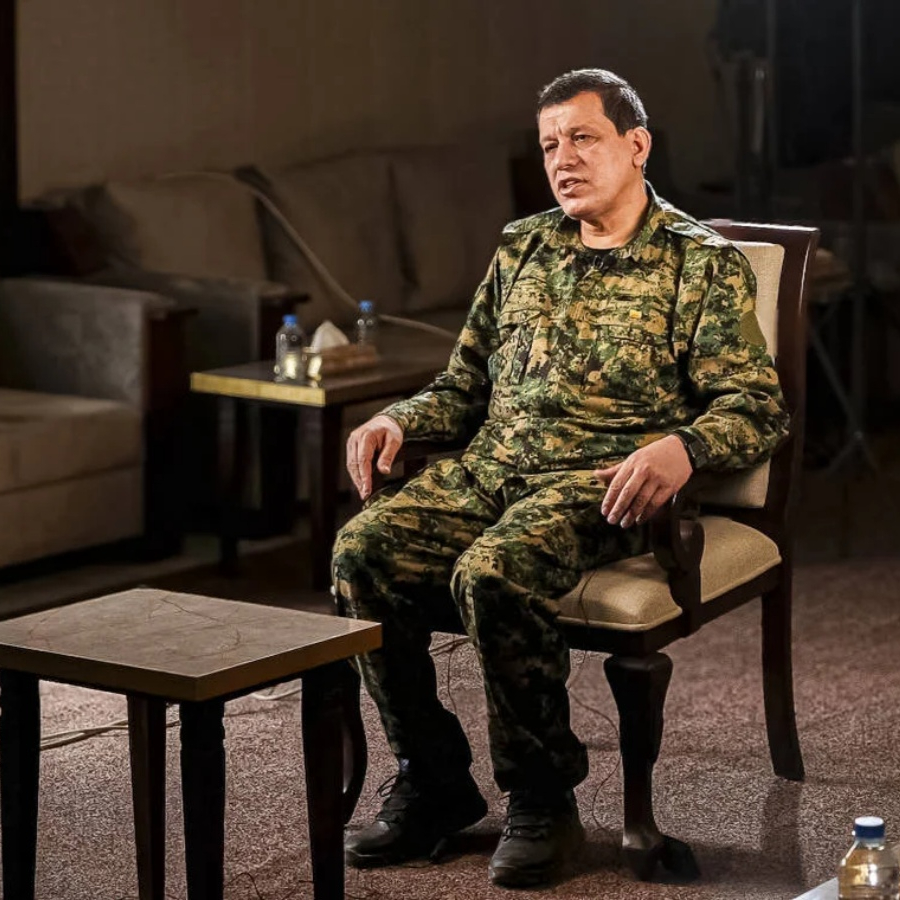 Köşeye sıkışan YPG yalanlara sarıldı! Mazlum Abdi'den kirli tiyatro: Bizi Şam değil Türkiye vuruyor!