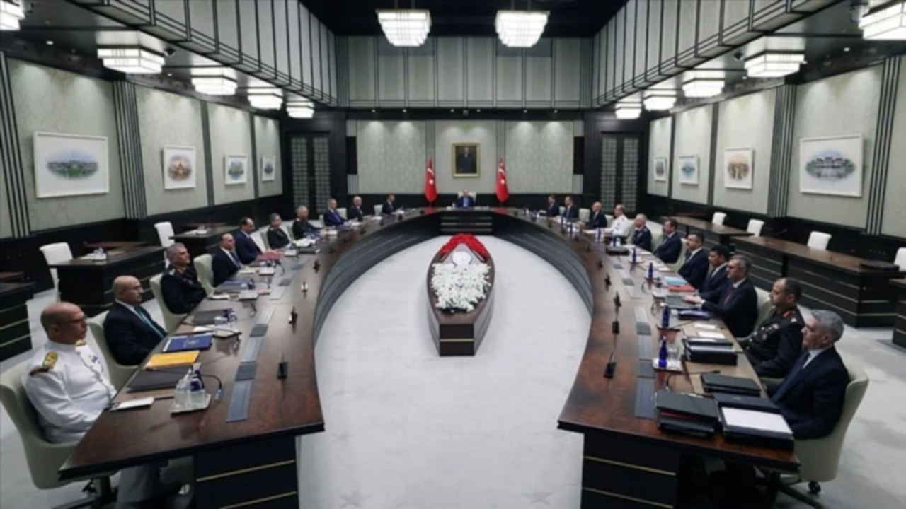 Beştepe'de kritik zirve: 2026'nın ilk MGK'sı toplandı! Masada 'Yeni Suriye' var...