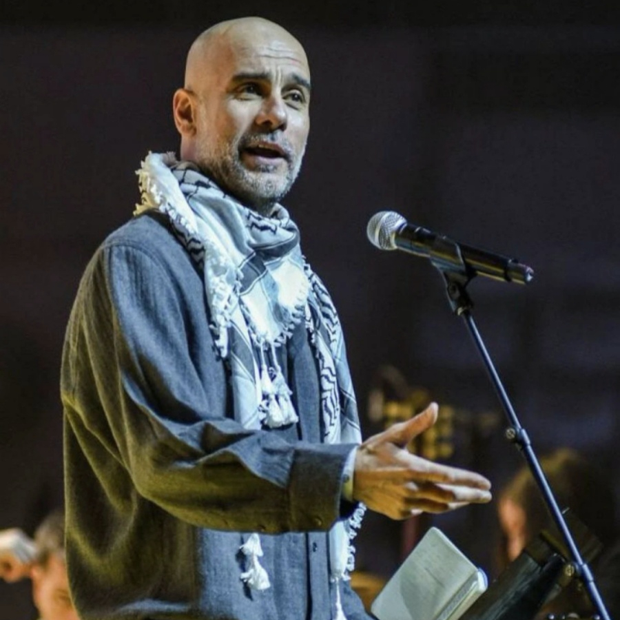 Omzunda kefiye ile dünya liderlerine tokat gibi sözler... Futbolun dahisi Pep Guardiola'dan Filistin çıkışı: Gazze'yi terk ettik, onları yalnız bıraktık!
