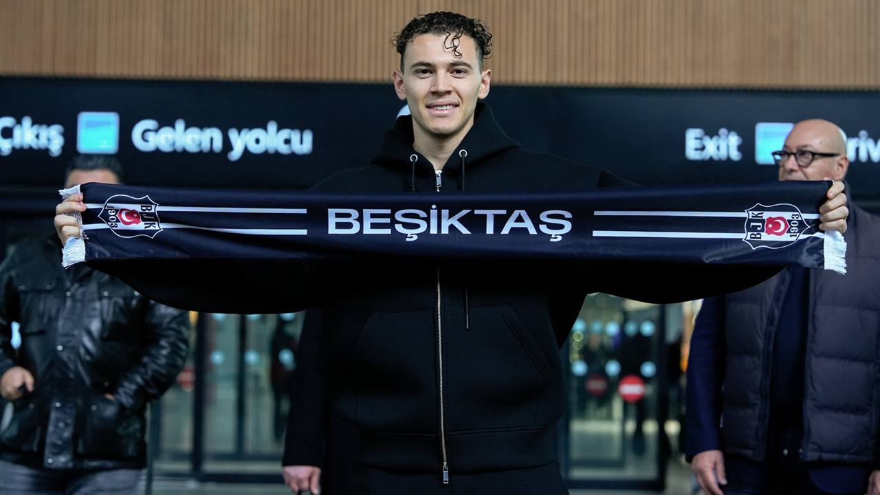 Beşiktaş'ın yeni transferi Kristjan Asllani İstanbul'a geldi