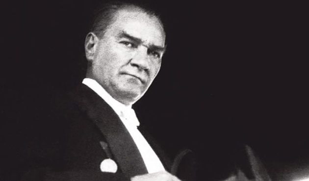Türkiye Atatürk'ü anıyor!  /VİDEO