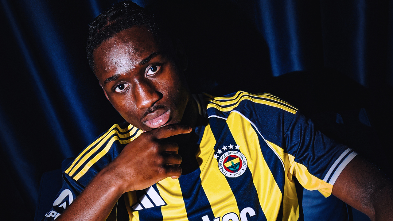 Fenerbahçe, Sidiki Cherif'i resmen açıkladı