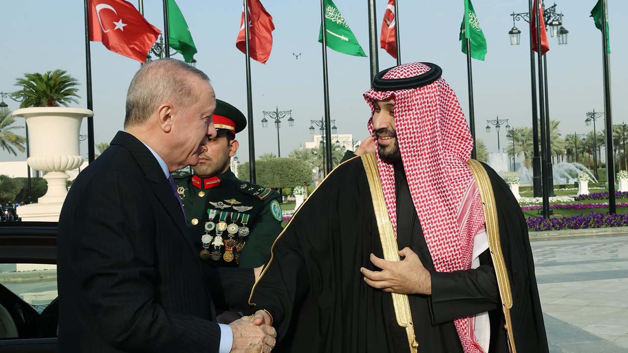 Riyad'ta kritik zirve! Cumhurbaşkanı Erdoğan, Prens Selman ile görüştü