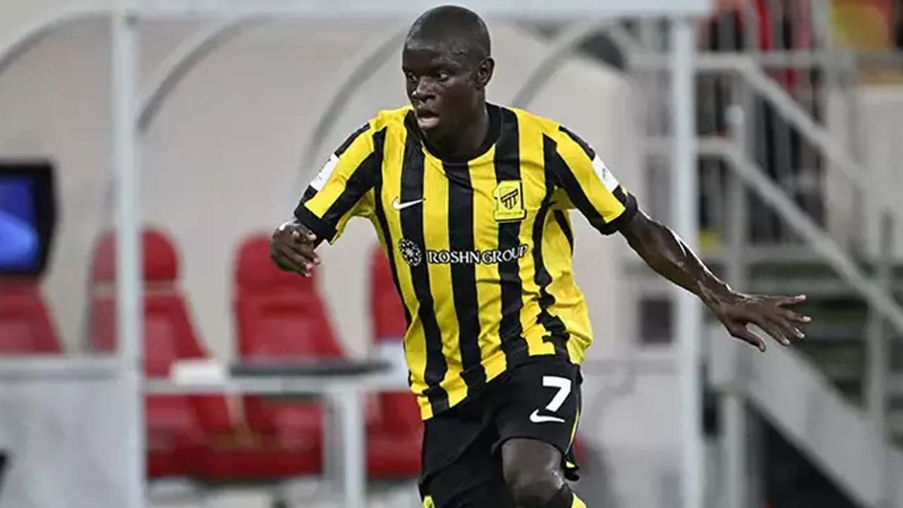 Film gibi transfer gerçekleşti! Fenerbahçe N'Golo Kante'yi resmen açıkladı