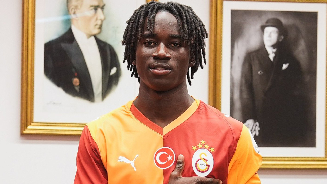 Galatasaray, Renato Nhaga'ya verilecek maaşı açıkladı
