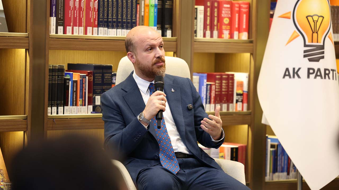 Bilal Erdoğan: Türkiye, dünyanın böyle bir zamanında Allah'ın izniyle insanlığın refahı, huzuru için bir şeyler yapacak konumda