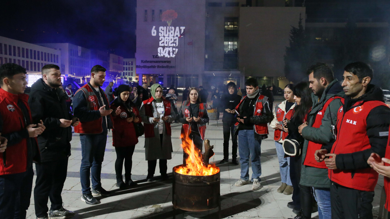 Asrın felaketinin merkez üssü Kahramanmaraş'ta deprem şehitleri için anma