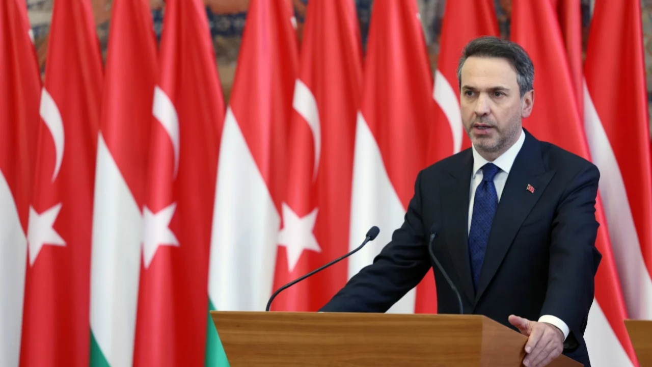 Suriye'nin enerjisi Türkiye'ye emanet! 7 milyar dolarlık dev yatırım ve maden ekibi bölgede