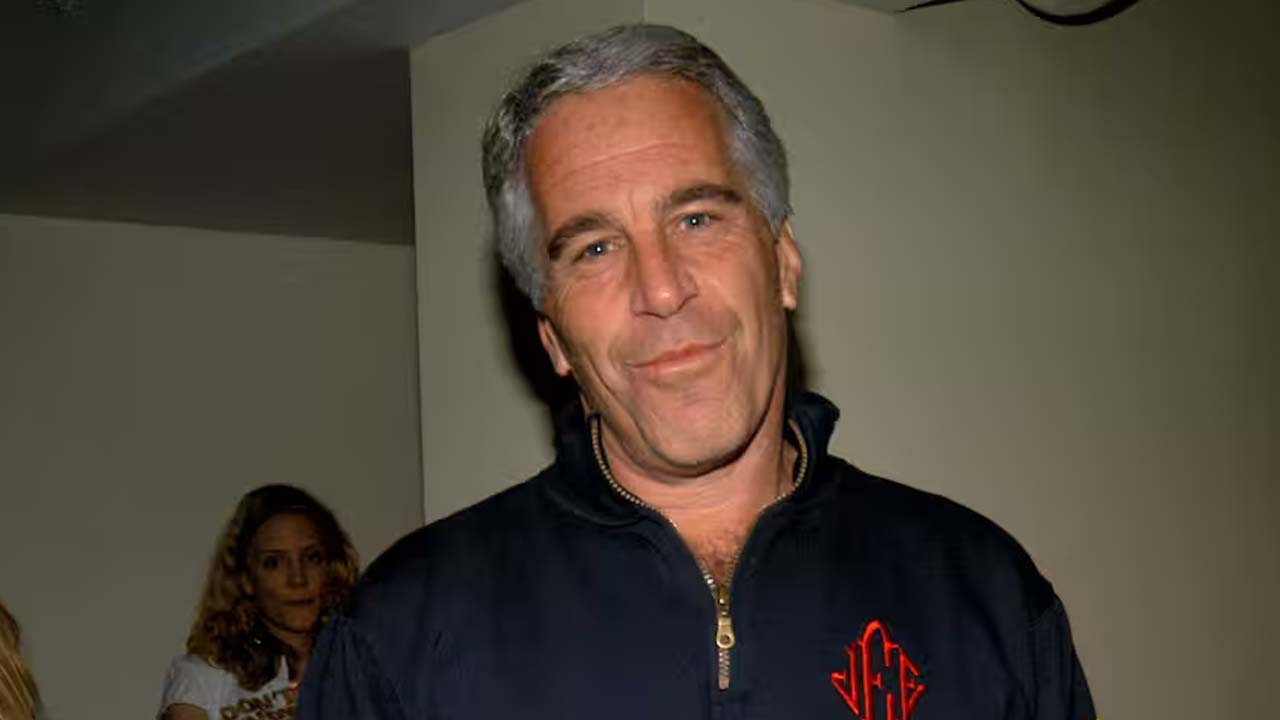 Amerika bu belgeyle çalkalanıyor! Pedofili olduğunu bile bile Epstein ile yemeğe gitmişler