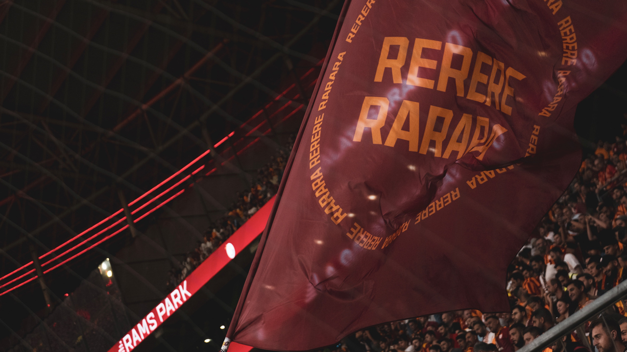 Galatasaray'ı karıştıran olay! Olayın ortaya çıkması sonrası yöneticinin istifası istendi
