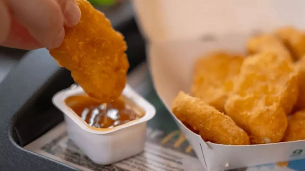 Tek kullanımlık sos paketleri tarih oluyor! Fast-Food işletmeleri sarsılacak