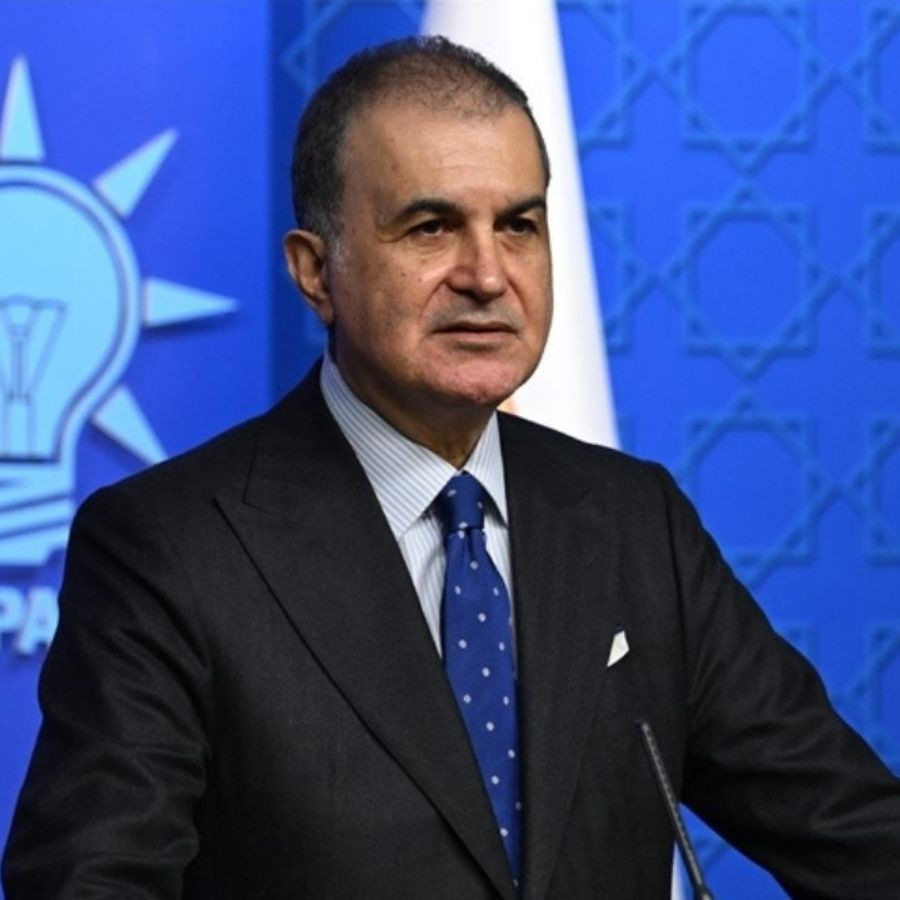 CHP'nin kürsü işgaline bir tepki de AK Parti Sözcüsü Ömer Çelik'ten! "Demokrasi karşıtlığı CHP tabelası haline gelmiş"
