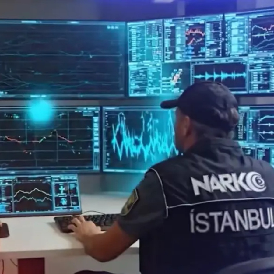 Sosyal medyadan uyuşturucu satanlara darbe! 5 ay adım adım izlendi, şifreli mesajlardaki torbacılar deşifre oldu: 14 ilde 305 gözaltı!