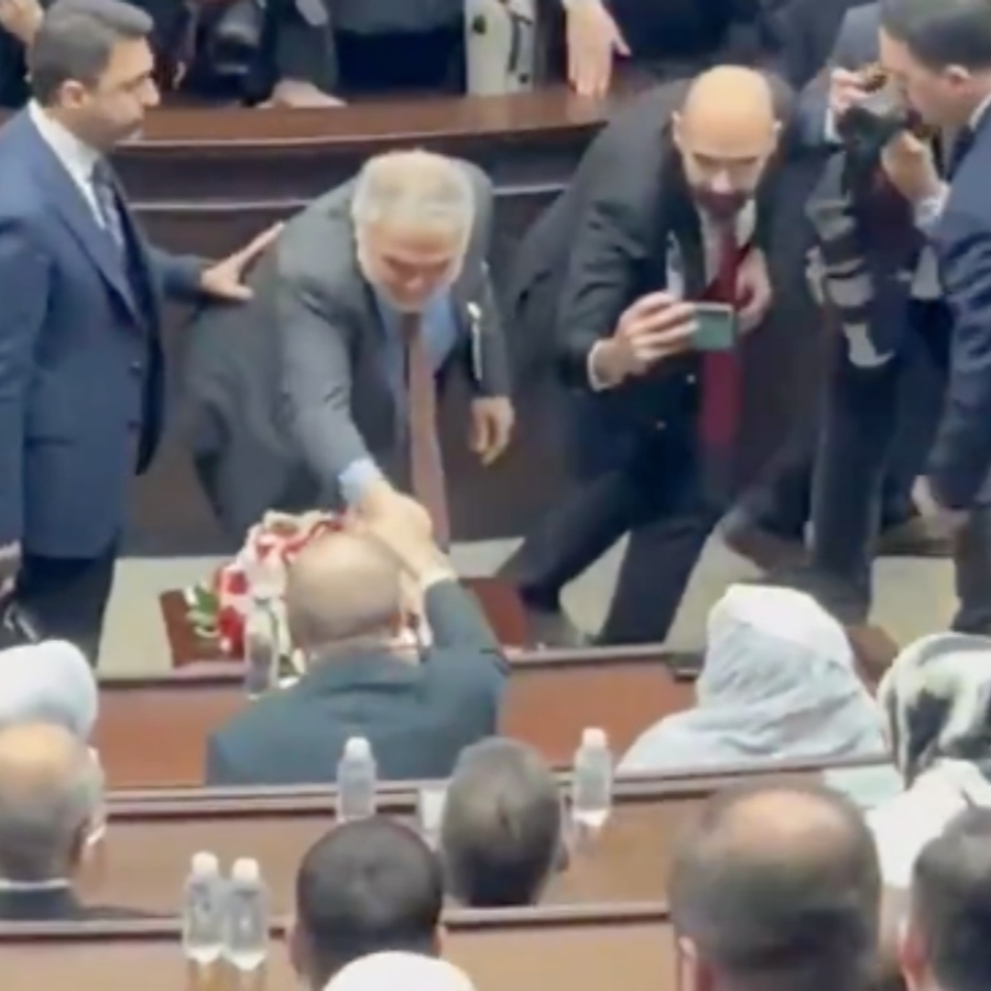 Ruşen burada, Reisinin yanında…. "Erdoğan'ın devri bitti" diyordu, selamlaşmak için bakın ne yaptı!