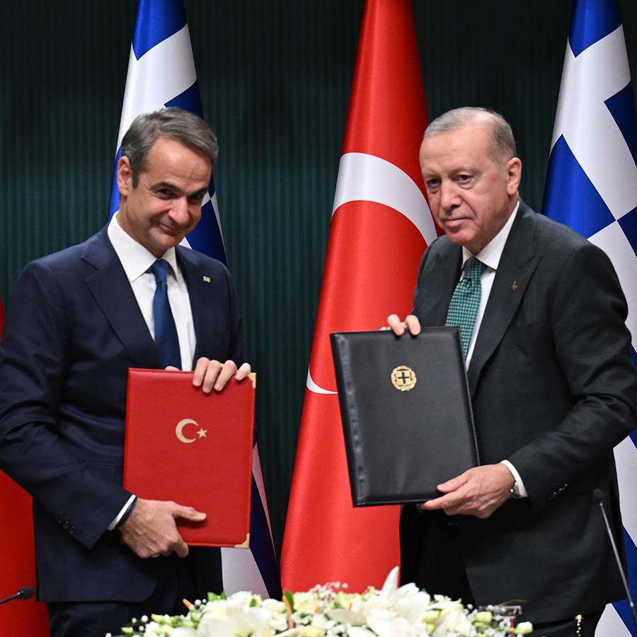 Cumhurbaşkanı Erdoğan'dan Yunanistan Başbakanı Miçotakis'le görüşmesi sonrası Doğu Akdeniz açıklaması: Hiçbir mesele çözümsüz değildir