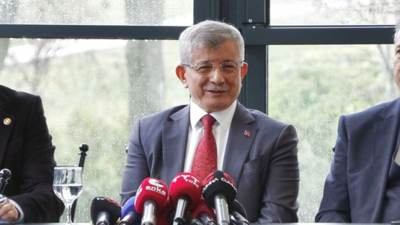 Davutoğlu ittifak hayali sattı, İYİ Parti neresinde? Yeni Yol İttifakı tutmadı, daha geniş ittifak kuruluyor!
