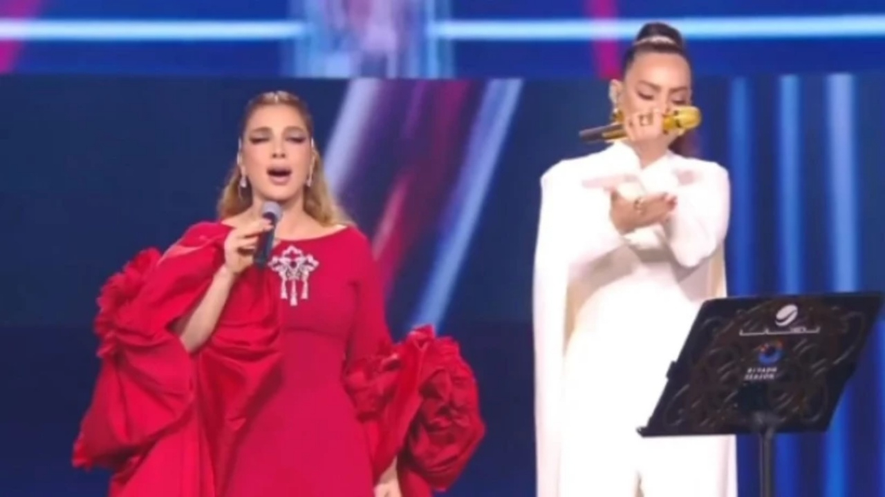 Ebru Gündeş'ten sınırları aşan düet! Assala Nasrı ile Riyad'da unutulmaz gece! 1 saatlik ücret dudak uçuklattı