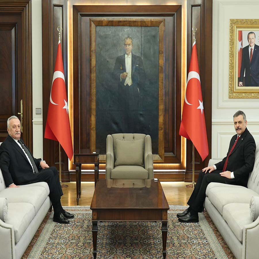 O da Erzurum Valiliği'nden gelmişti: İçişleri Bakanı Mustafa Çiftçi'ye dikkat çeken ziyaret
