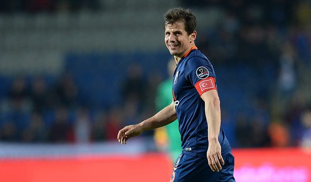Emre Belözoğlu'ndan olay yaratacak açıklamalar!